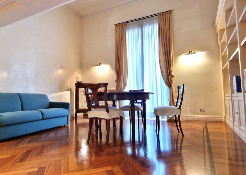 Sale Apartments Naples - Prestigious Residence with Terrace in Naples Center Locality 