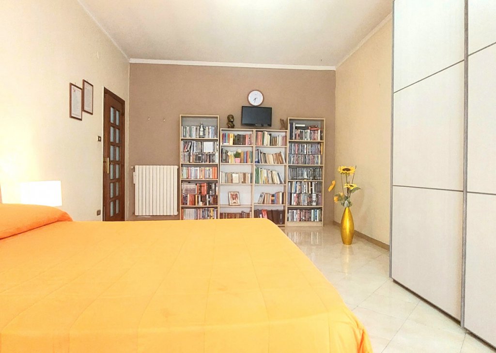 Sale Independent Houses Naples - TerraCielo Semi Independent in Hospital Area Locality 